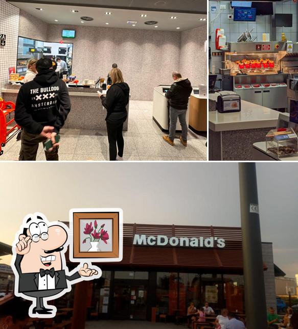 Gli interni di McDonald's Marcianise Uscita A1