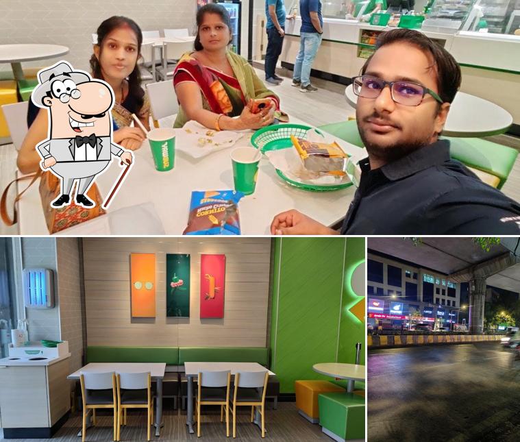 The photo of Subway Marol Naka Andheri’s exterior and interior