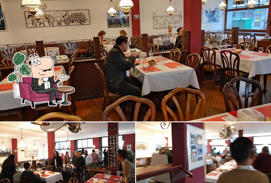 Siediti a un tavolo di Restaurant @ Rheinfelderhof