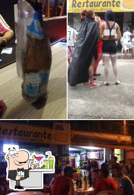 Look at this picture of Bar do João ou Negão