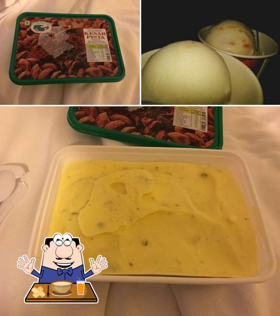 Food at Naturals Ice Cream