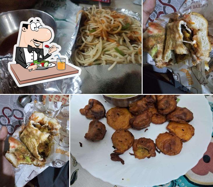 Food at Platter Of Happiness