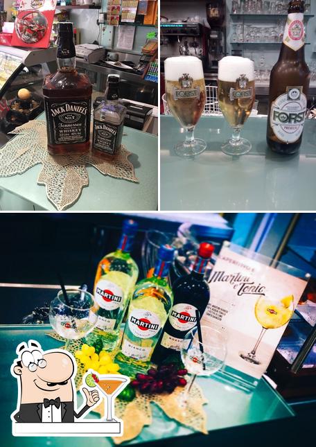 Prenditi un drink a La Perla d'Oriente