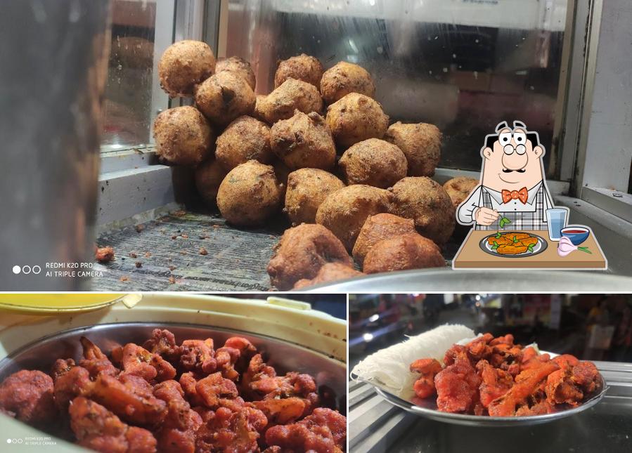 Chicken wings at SS snacks VEG stall arcot