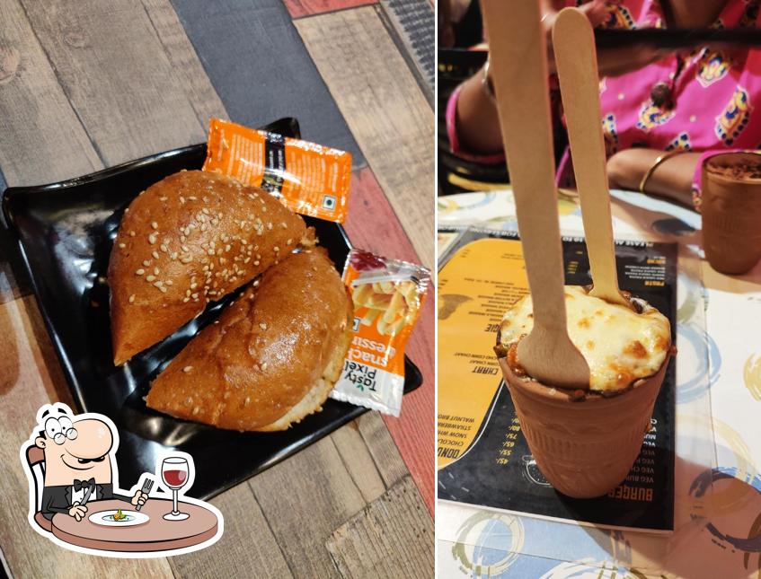 Food at Chai Sutta Bar Phagwara