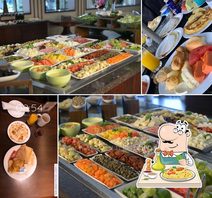 Comida em Restaurante Café Deville