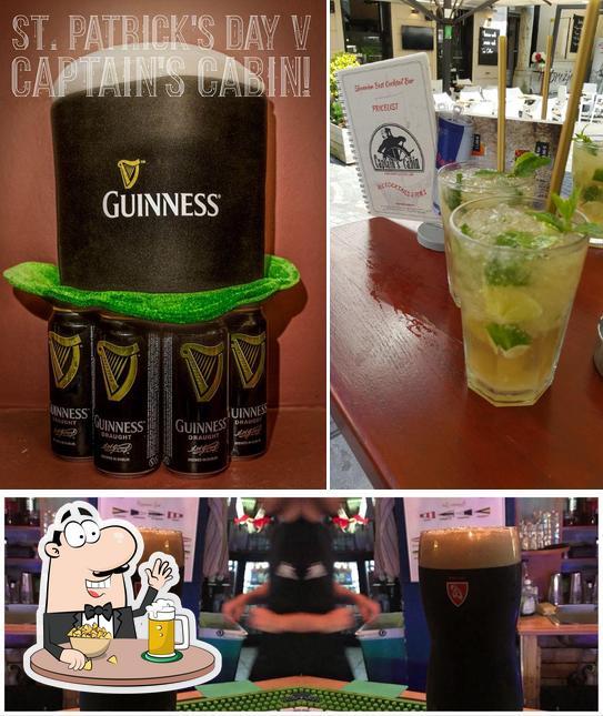 Puoi prenderti un rinfrescante bicchiere di birra chiara o scura