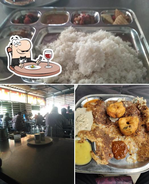 Food at Mounika Family Restaurant