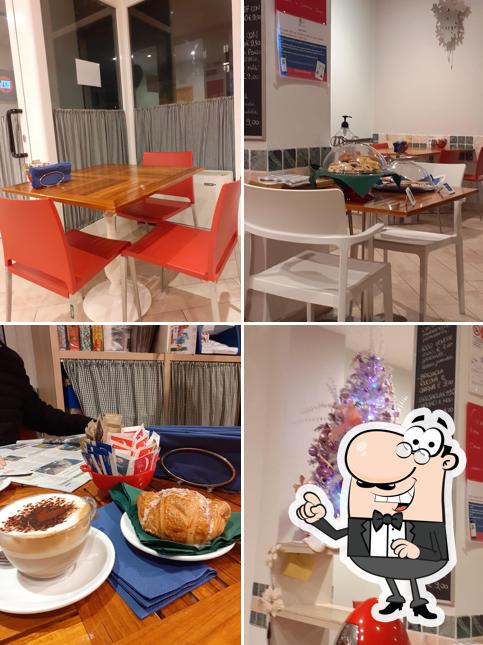 Gli interni di Bar Del Tribunale