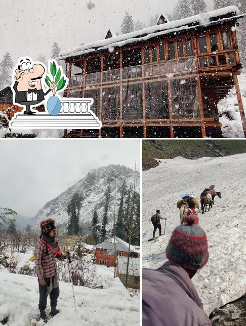 The exterior of Old Brahma Cafe and Homestay