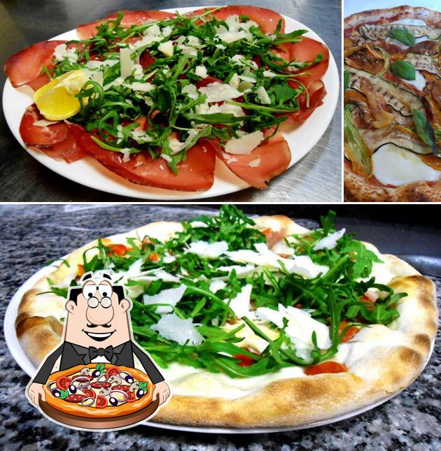 A Pan Caffè, puoi provare una bella pizza