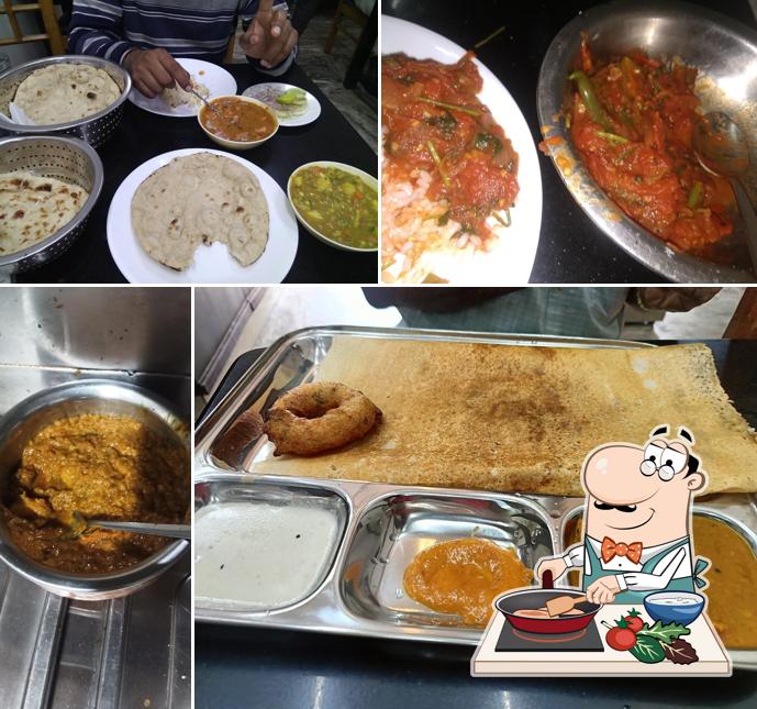 Chicken curry at Mydhilapuri