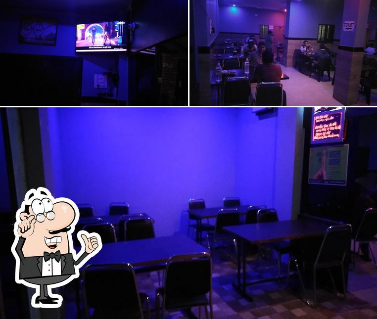 Frozen Bar & Restaurant