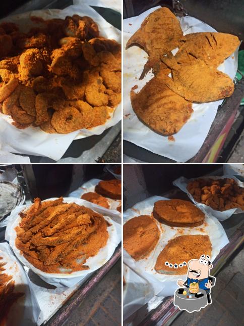 Food at Rudra machhi khanaval