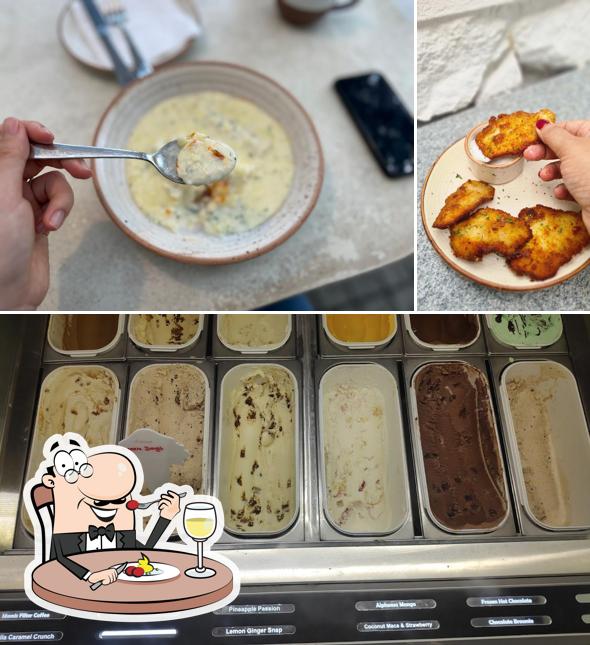 Food at SOROCO HOUSE