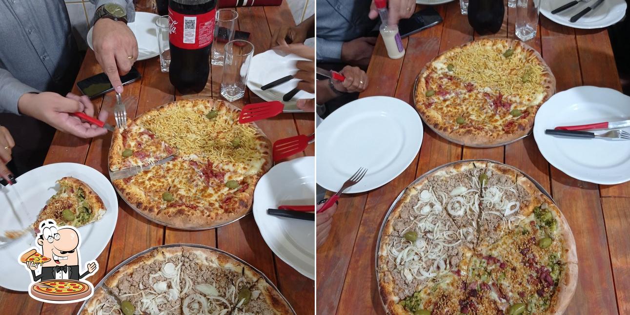 Escolha diferentes variedades de pizza