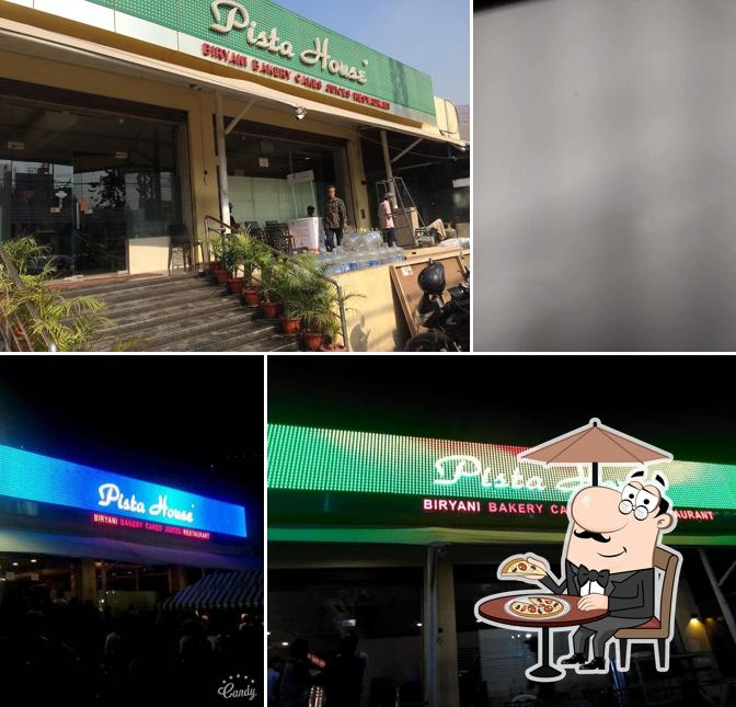 The exterior of Pista House