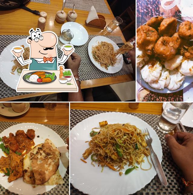 Food at Stairway to paradise