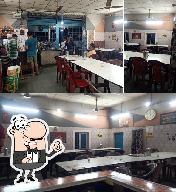 Check out how Shere Punjab Dhaba looks inside