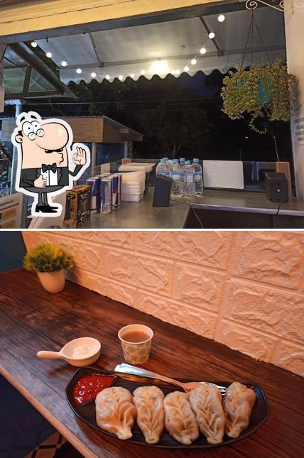 Here's an image of Zeppelin