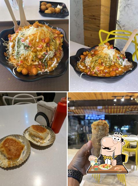 Pad thai at BHAI BHAI DABELI Akota