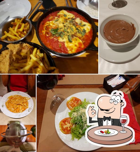 Platos en Cantina Buonasera