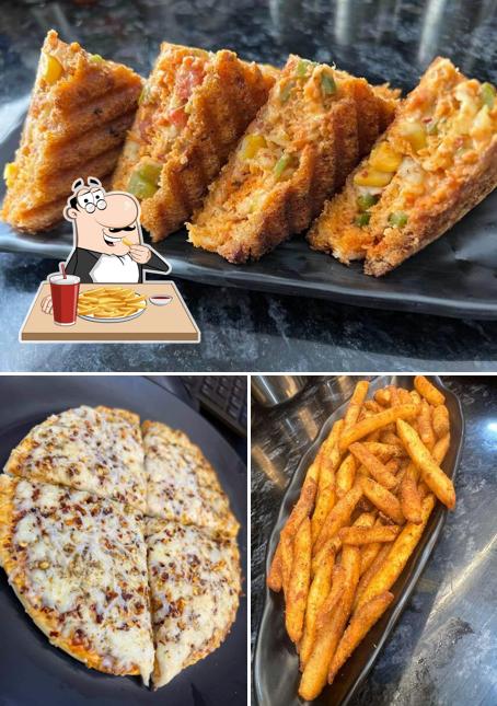 French fries at Shiv Pan & Cafe