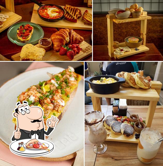 Escolha pizza no Belô Café