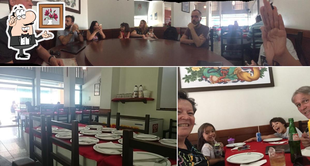 O interior do Restaurante Pacífico