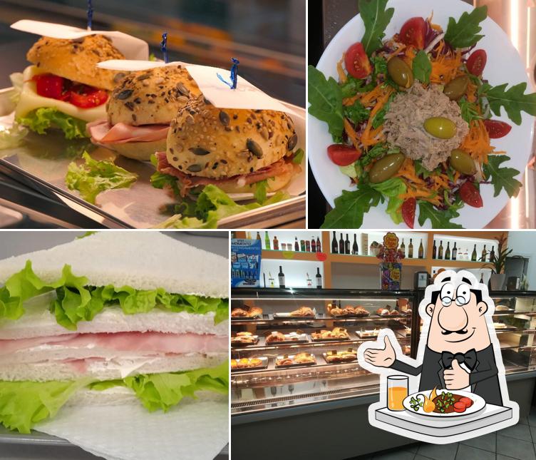 Platti al Bar Più Vicino A Me