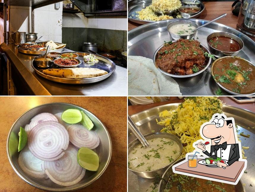 Food at Hotel Maratha Kolhapur Darbar