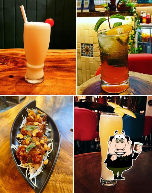 Enjoy a beverage at Omg21Pizza - Best Pizza in Thane