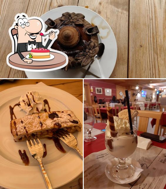 Ristorante Pizzeria La Grolla serve un'ampia gamma di dolci