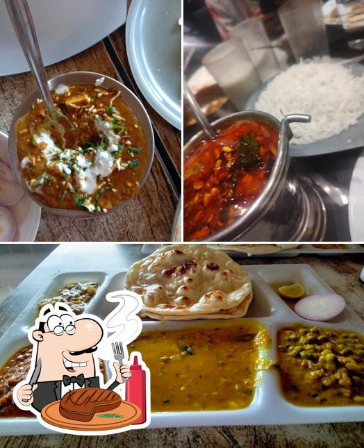 Order meat dishes at The Veg M Kutty