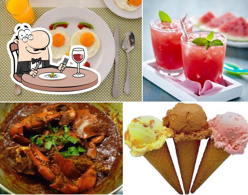 Food at KHAYAL BIRIYANI HUT