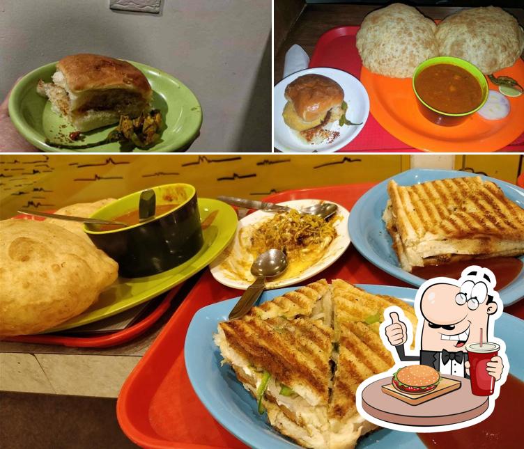 Order a burger at Pataka Mannar’s