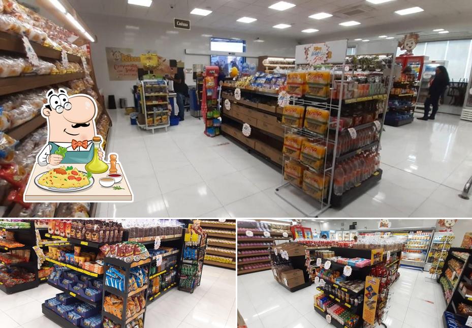 Platos en Loja de Fábrica Kim Pães