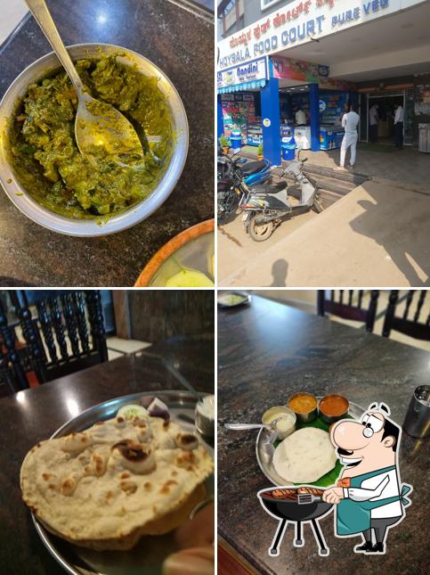 Order meat dishes at Hoysala Food Court