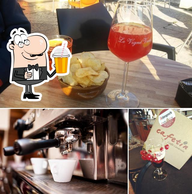 Goditi qualcosa da bere a Cafetin Caffé Centrale