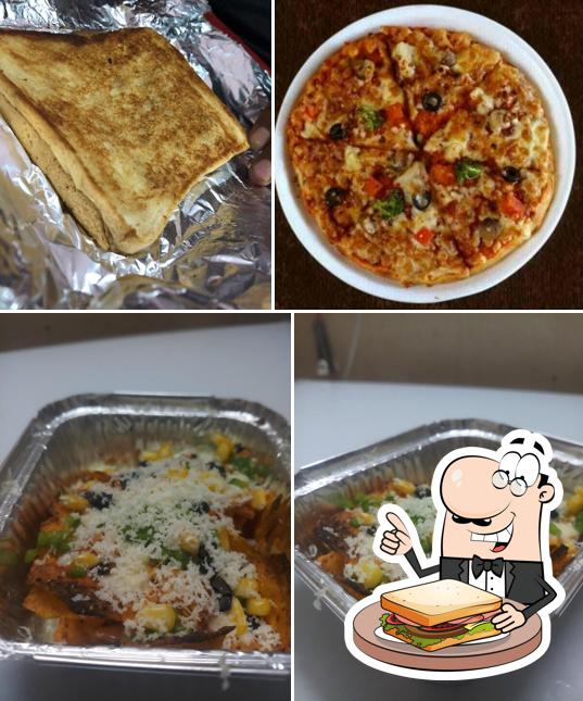 Grilled cheese sandwich at Ravenous cafe & Restaurant