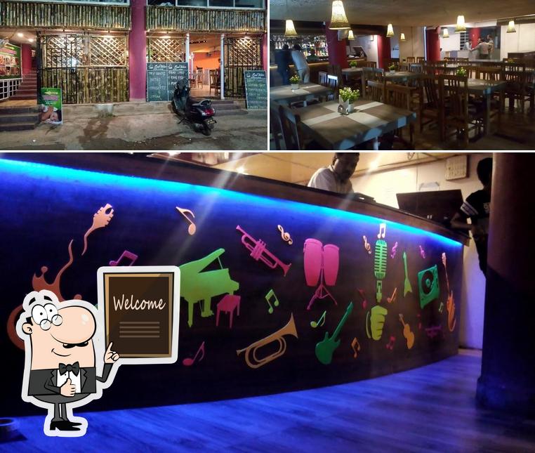 Here's a picture of Sea Tales - Family Dining With Bar