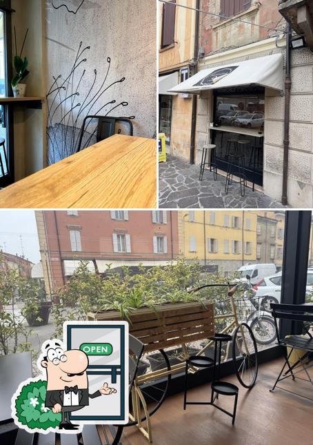 Gli esterni di Bar la Rotondina .9