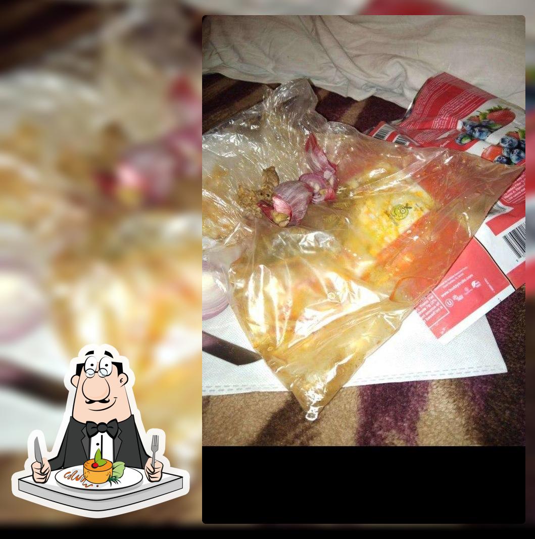 Neenoo's Bar-B-Que Fish-N-Chips