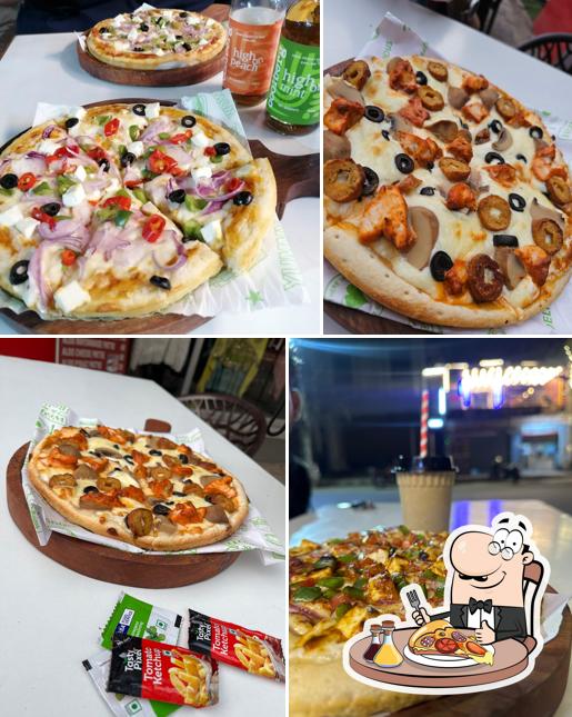 Order various variants of pizza