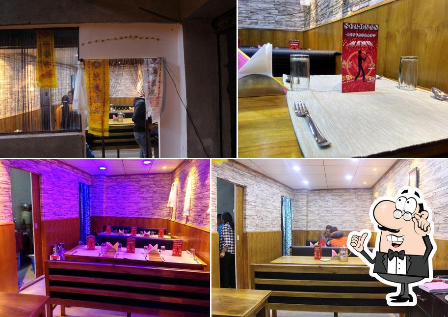 The interior of SCARNAS Restaurant