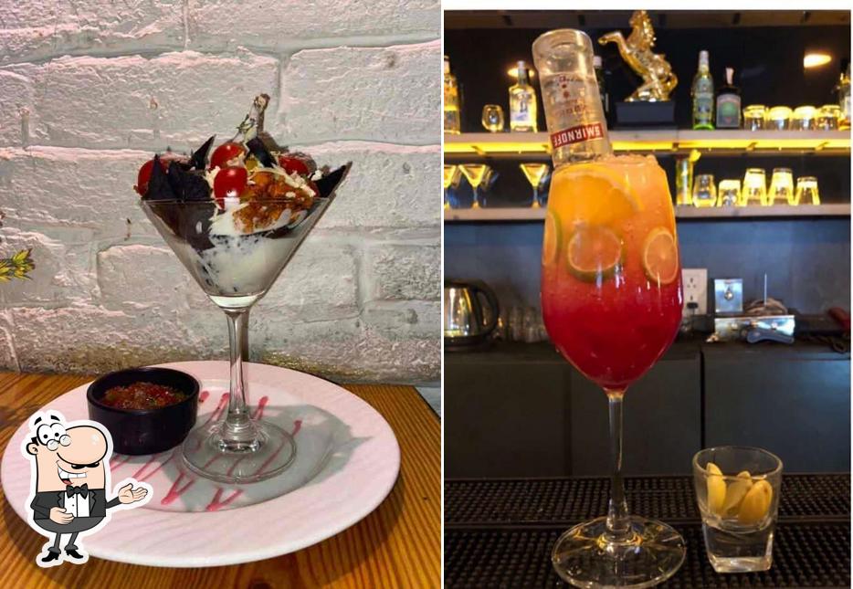 See this picture of Sandy's Den