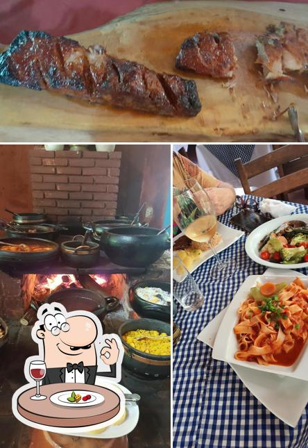 Comida em Villagio do Conde