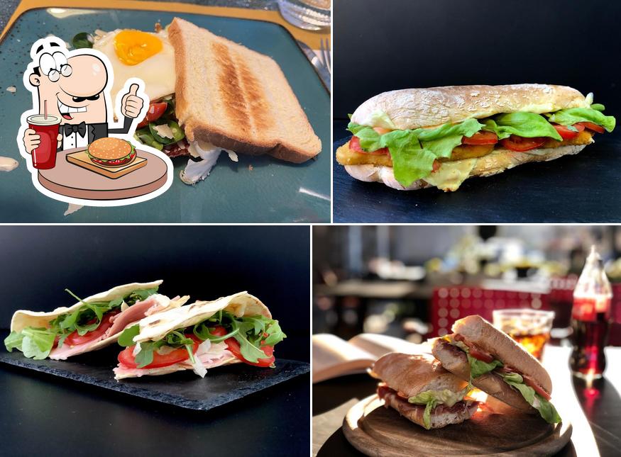 14 Art Gallery Café