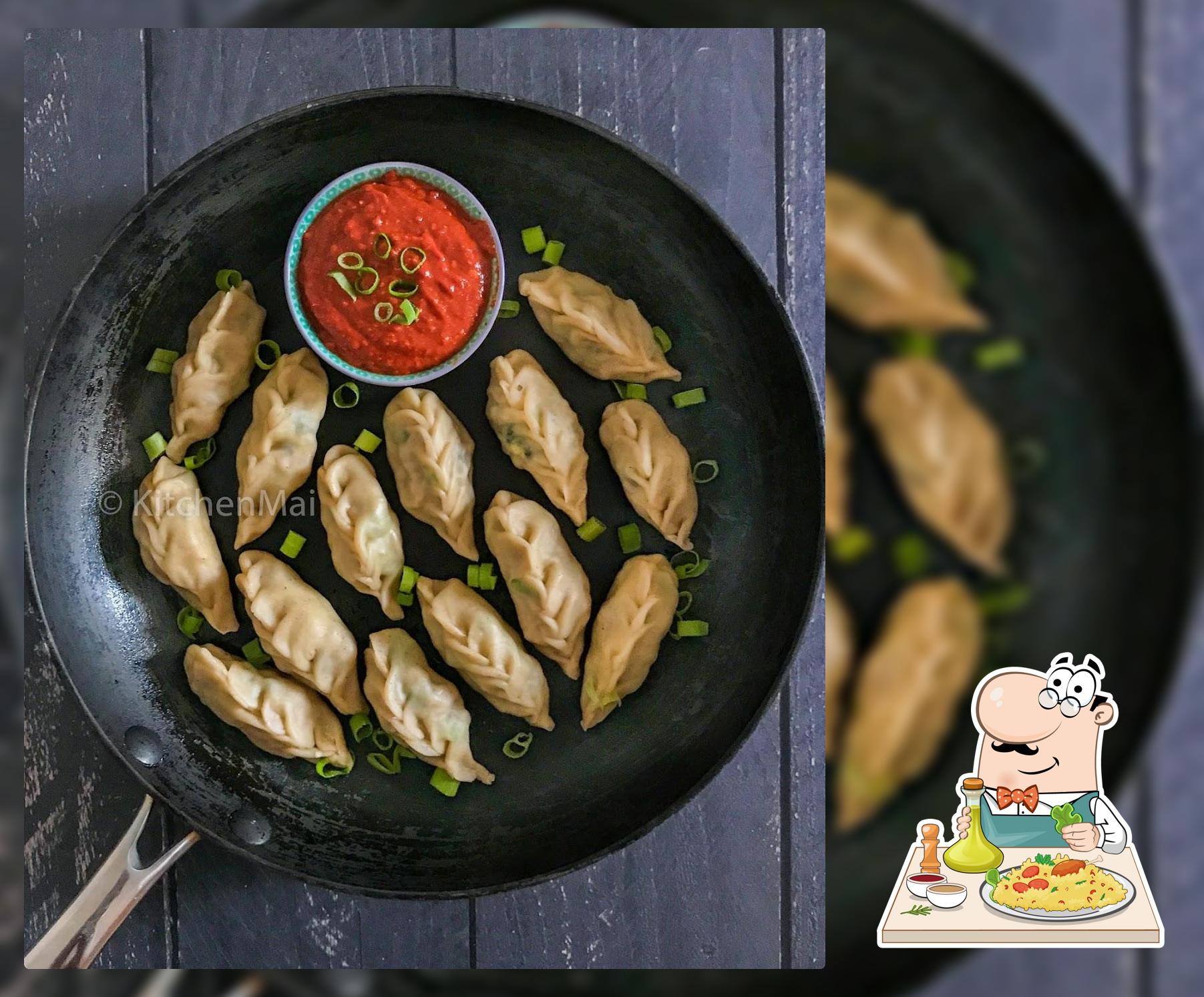 Momosboy My Food My Friends