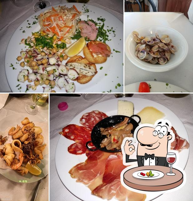 Platti al Ristorante Perri's Pizzeria Birreria